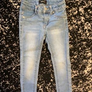 🖤3/$15🖤 DKNY Jeans